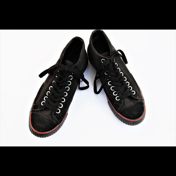 chrome industries Shoes - Chrome Black & Red Shoes - Women’s Size 8.5